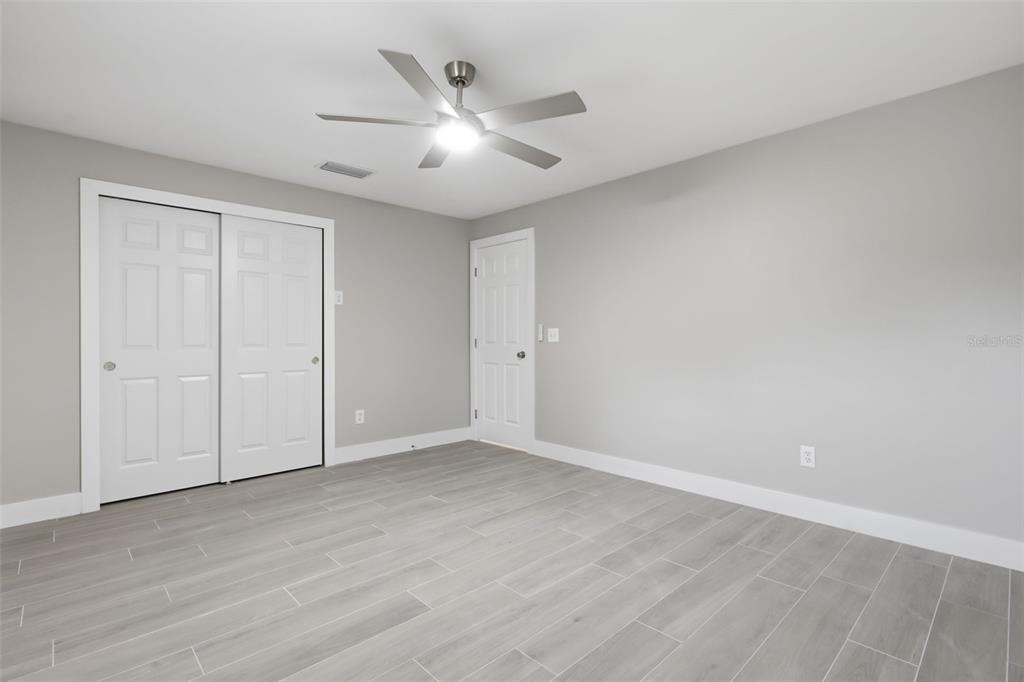550 E Minnesota Avenue - Photo 39