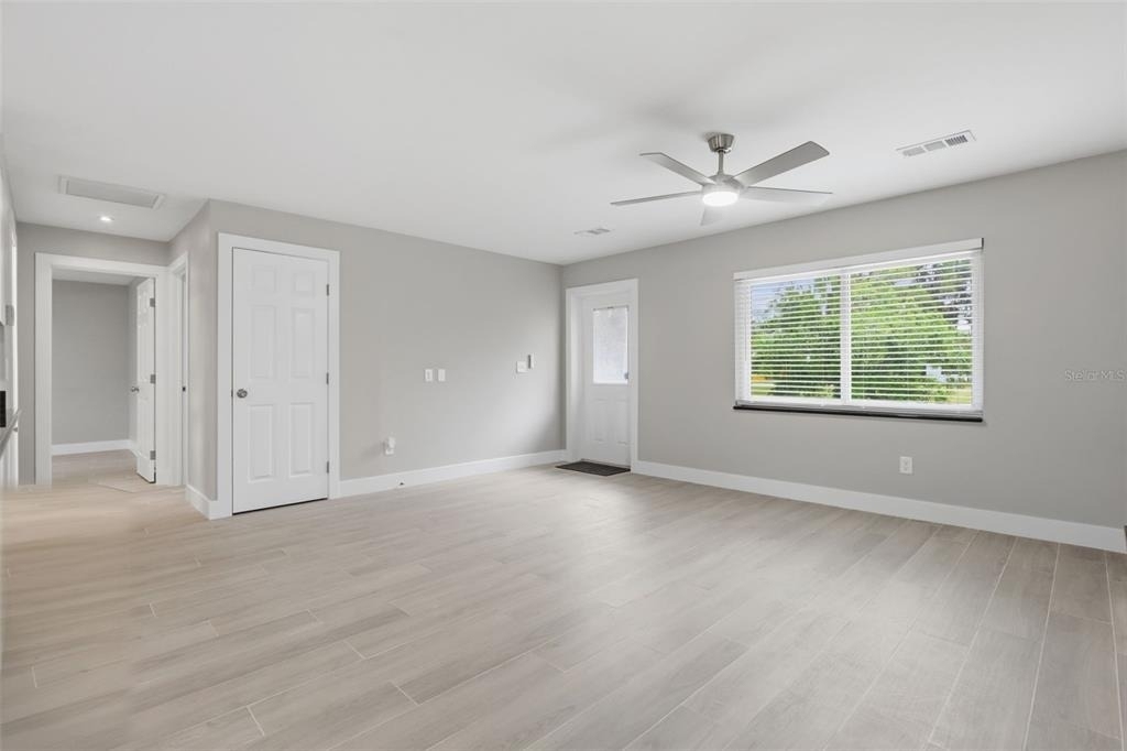 550 E Minnesota Avenue - Photo 24