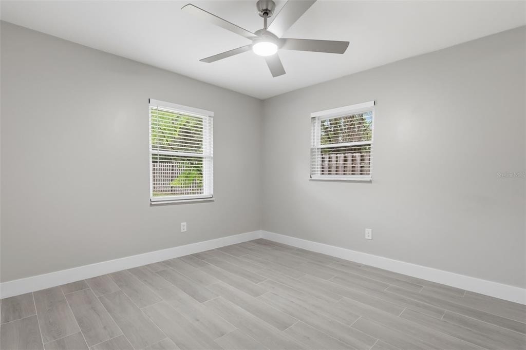 550 E Minnesota Avenue - Photo 40
