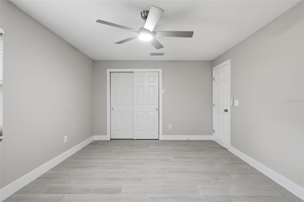 550 E Minnesota Avenue - Photo 38