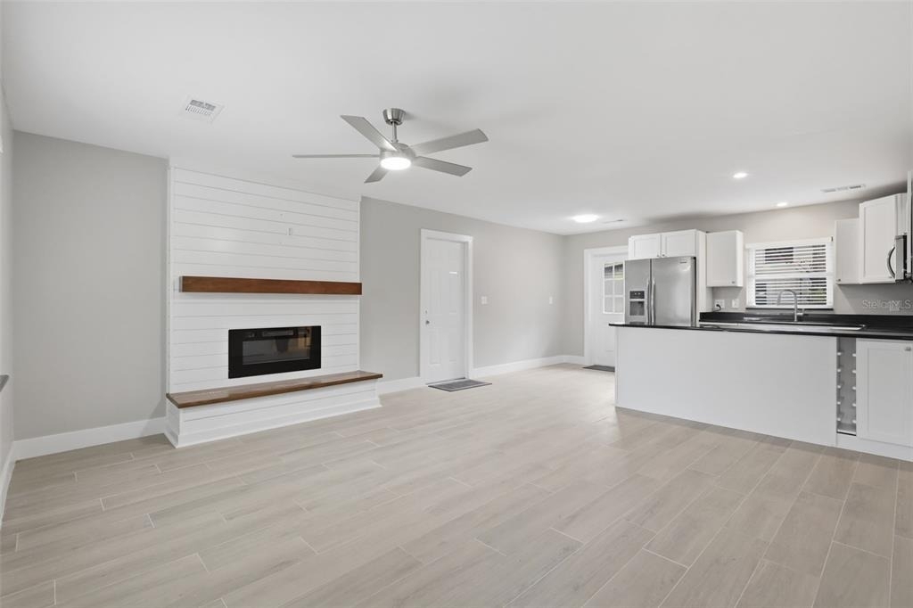 550 E Minnesota Avenue - Photo 29