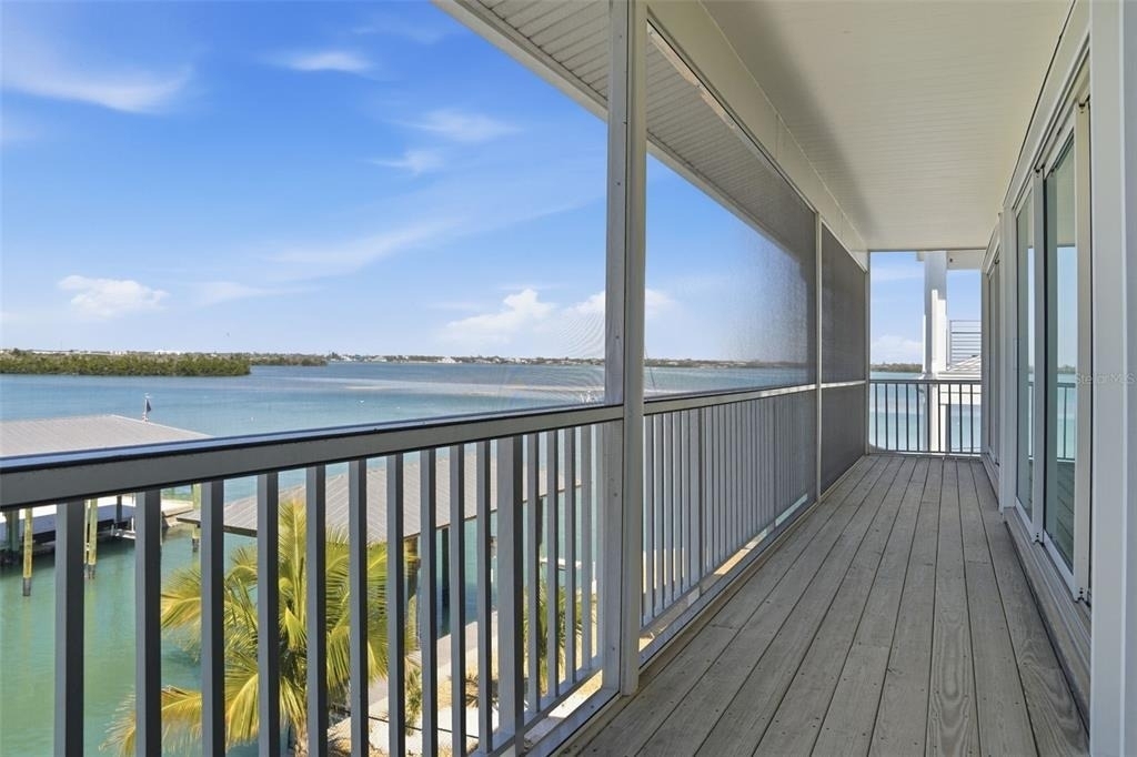 220 Mockingbird Street - Photo 39