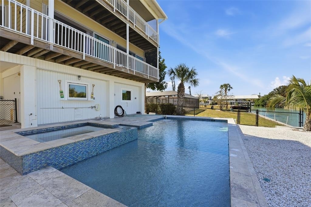220 Mockingbird Street - Photo 55
