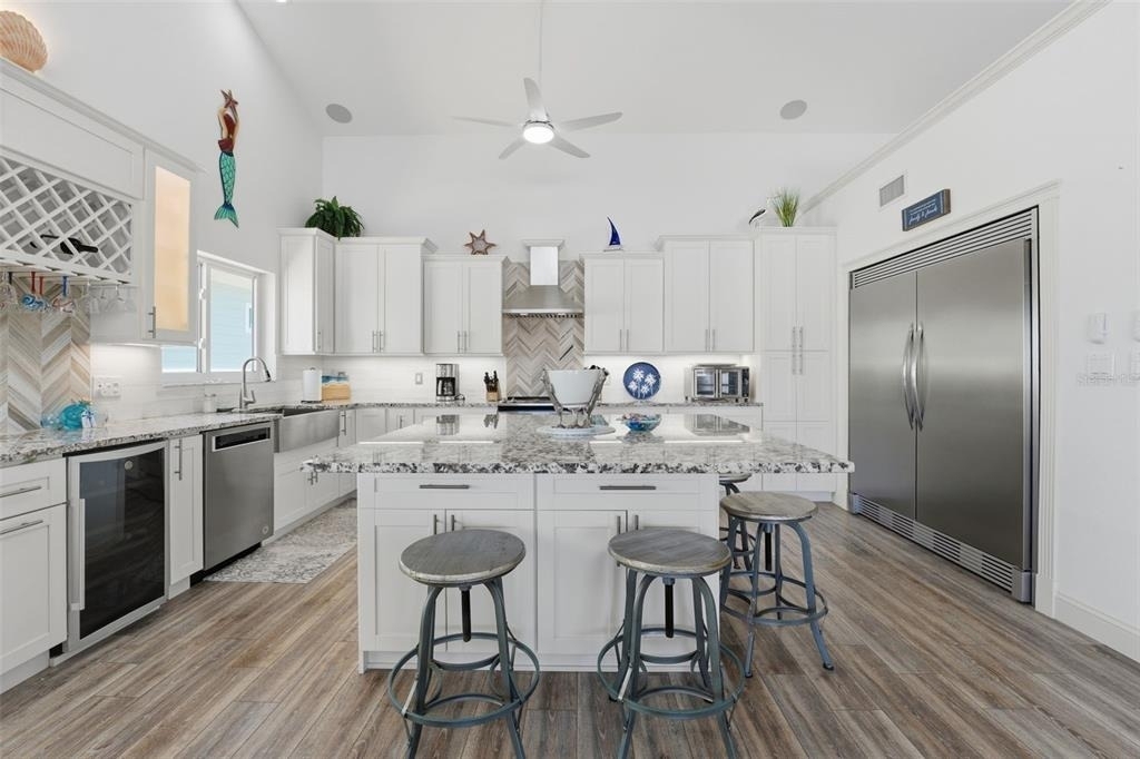220 Mockingbird Street - Photo 13