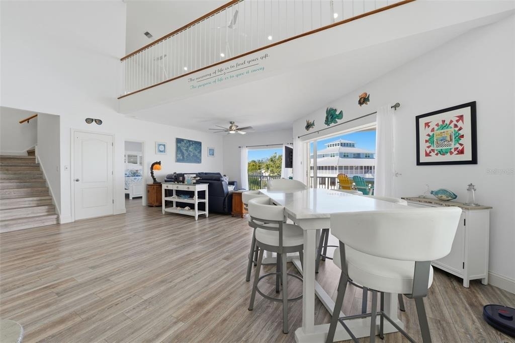 220 Mockingbird Street - Photo 3