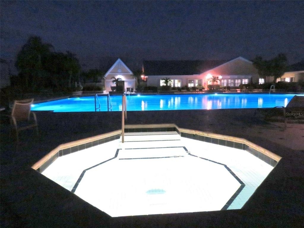 1670 Royal Court - Photo 15