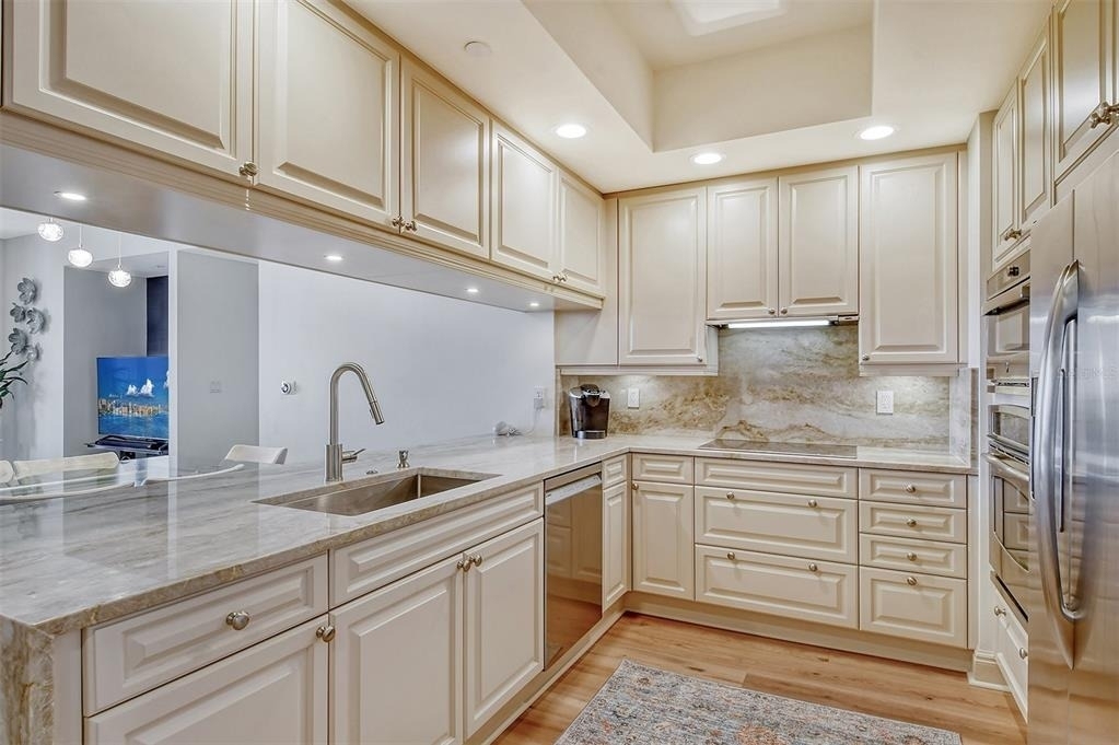 50 Central Avenue - Photo 2