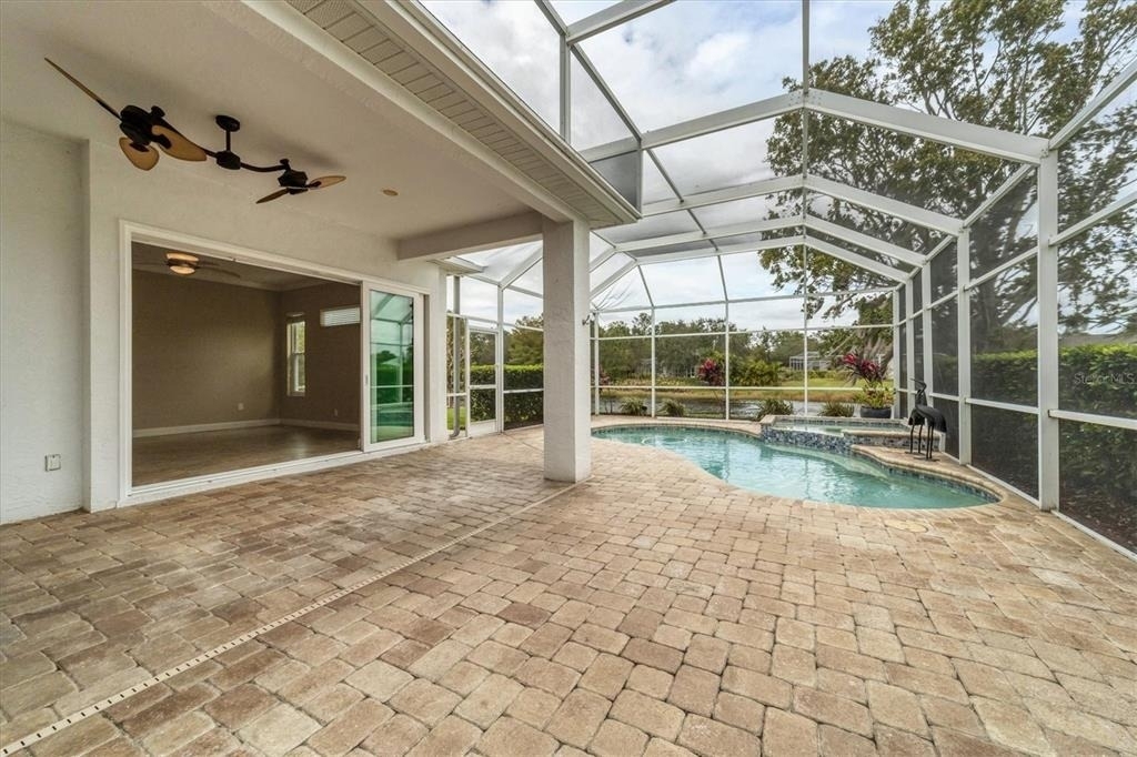 11709 Clubhouse Drive - Photo 4