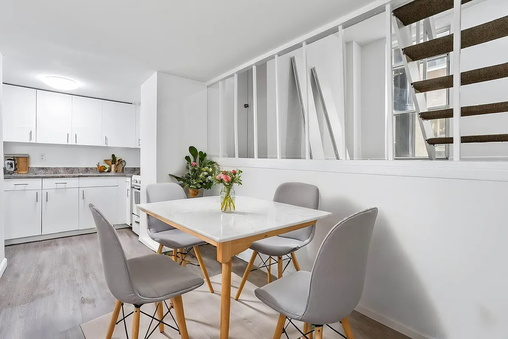 33 Gold Street - Photo 1