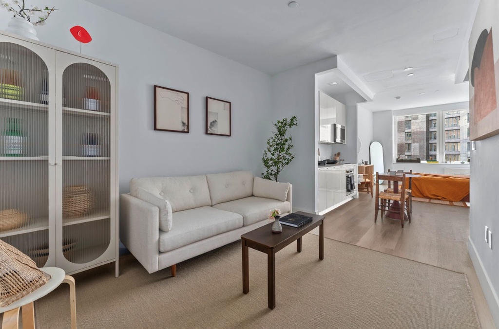 55 Broad Street - Photo 1