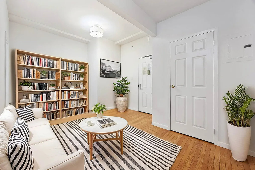 106 Fulton Street - Photo 1