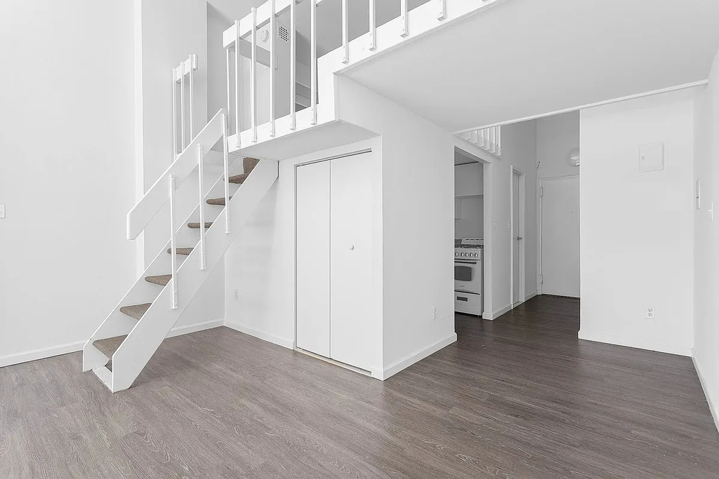 33 Gold Street - Photo 4