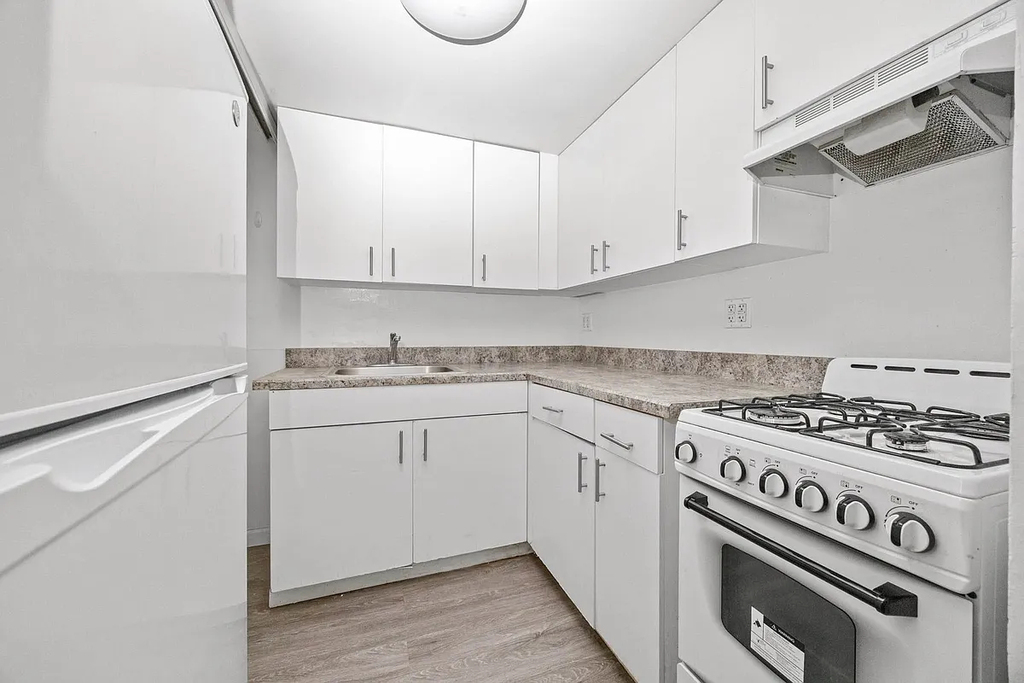 33 Gold Street - Photo 6