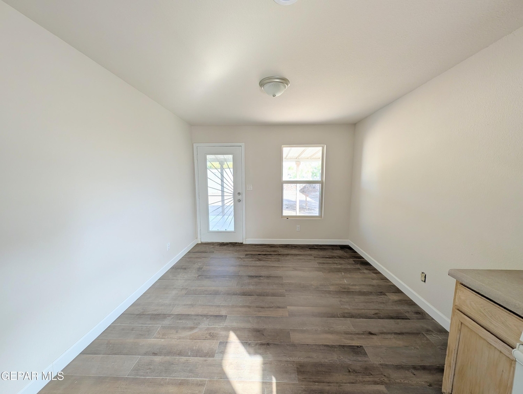 5857 W Valley Circle - Photo 9