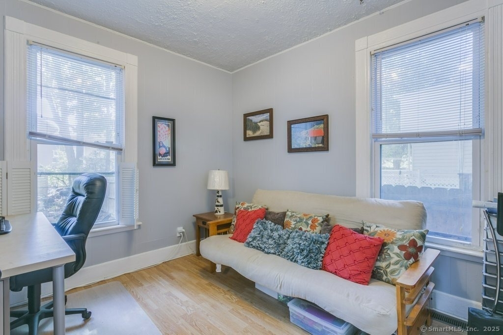 28 Edwards Street - Photo 9