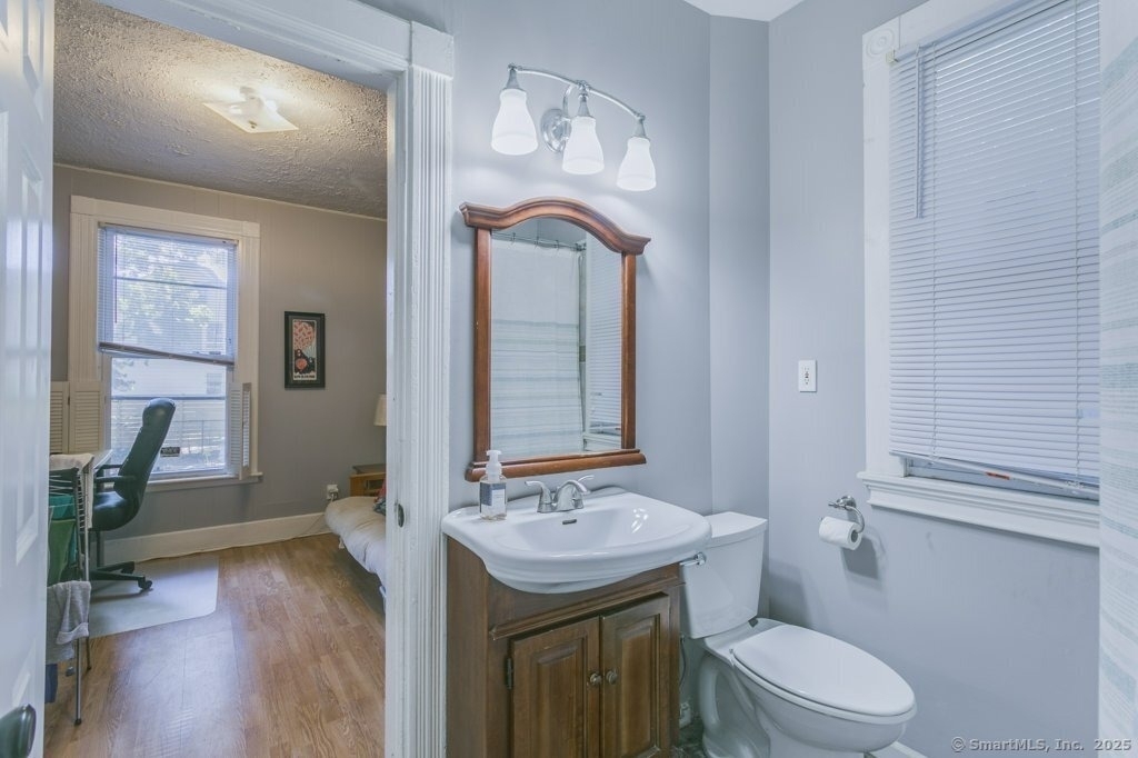 28 Edwards Street - Photo 13