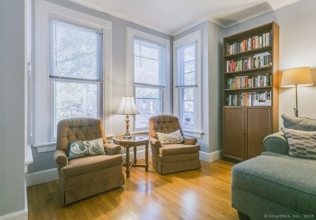 28 Edwards Street - Photo 3