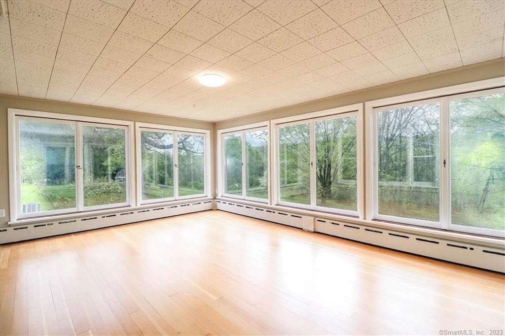 20 Park Lane Road - Photo 3