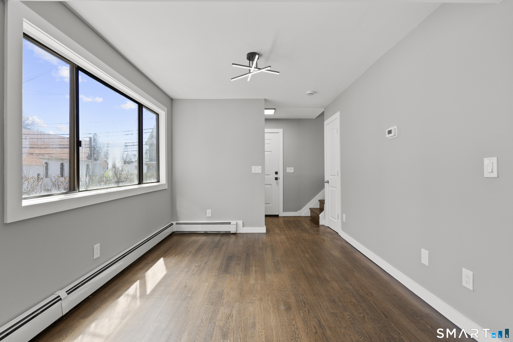 105 Richmond Hill Avenue - Photo 7