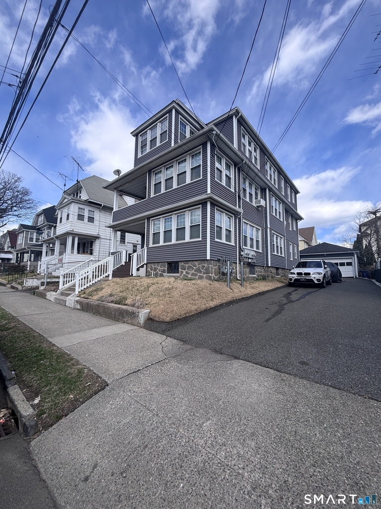 624 Bishop Avenue - Photo 3