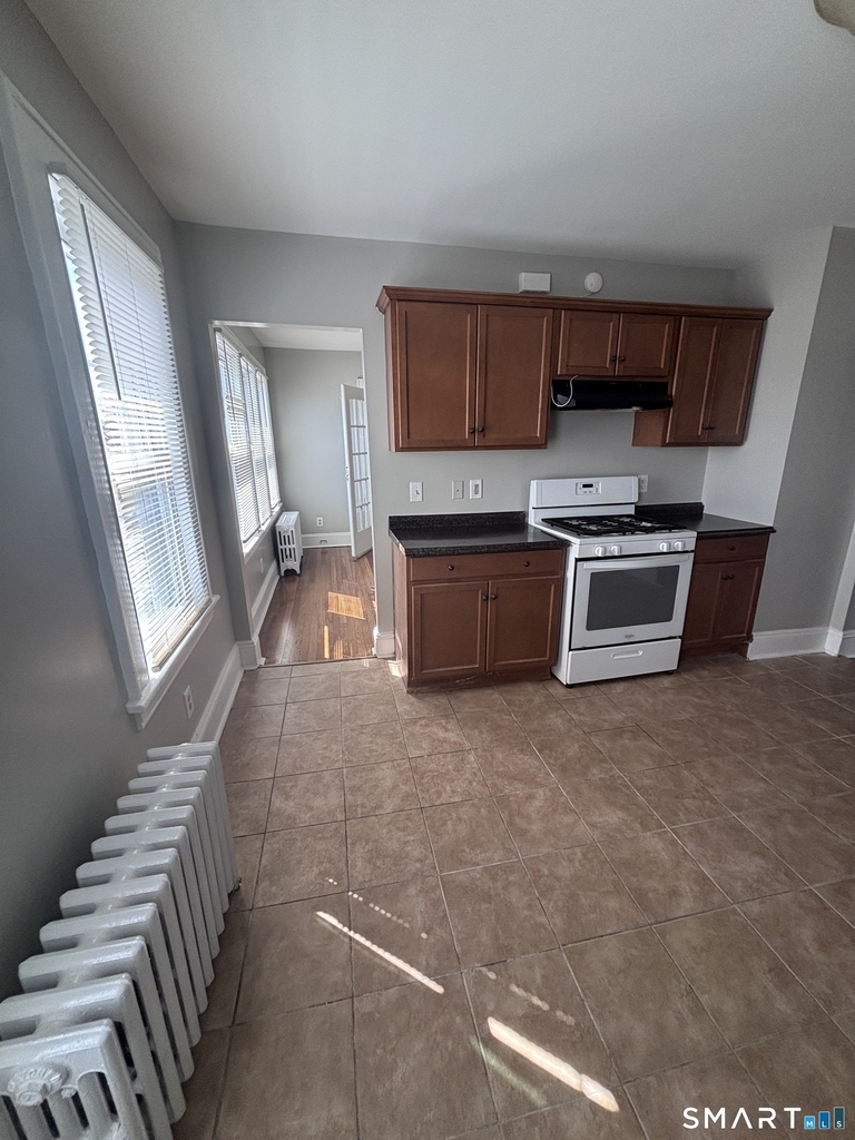 624 Bishop Avenue - Photo 9