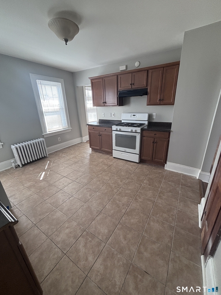 624 Bishop Avenue - Photo 6