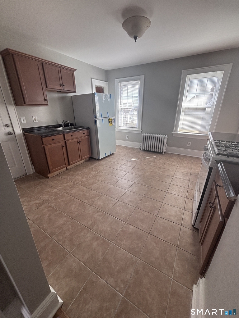 624 Bishop Avenue - Photo 4
