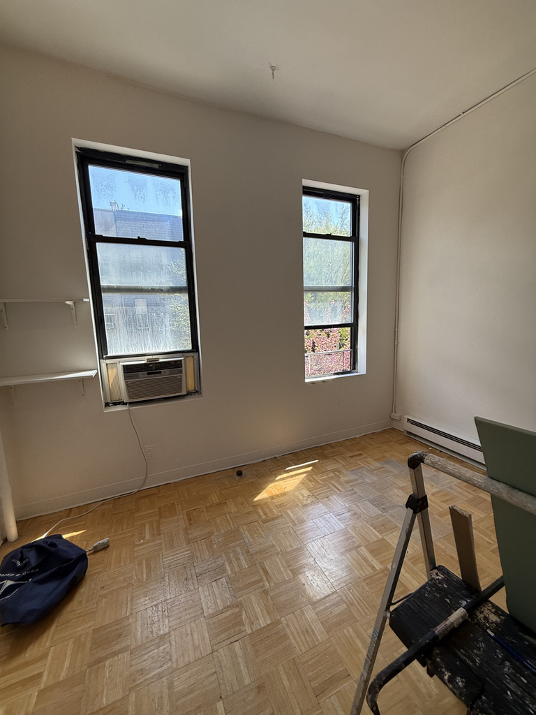 297 Troutman Street - Photo 11