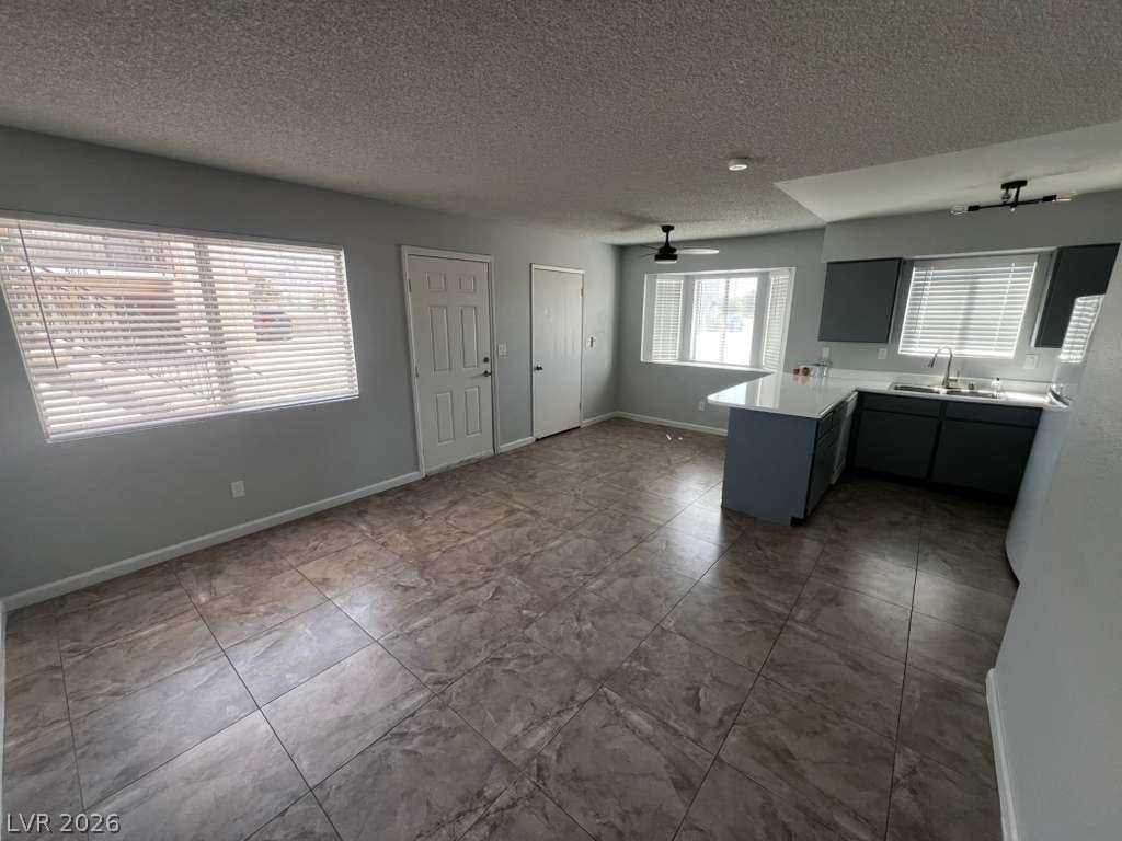 5662 E Lake Mead Boulevard - Photo 3