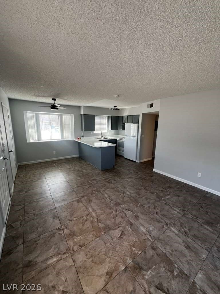 5662 E Lake Mead Boulevard - Photo 21