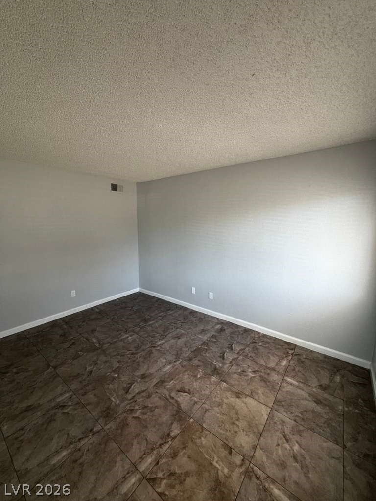 5662 E Lake Mead Boulevard - Photo 4
