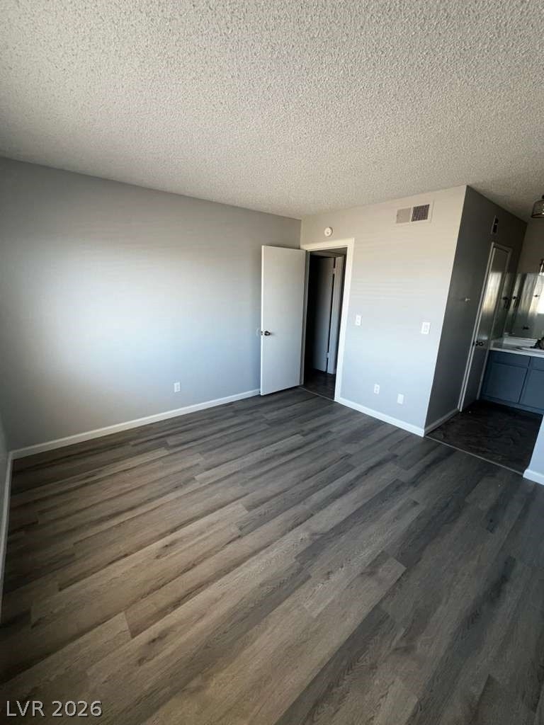 5662 E Lake Mead Boulevard - Photo 10