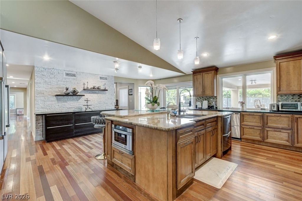 7001 Alamitos Circle - Photo 19