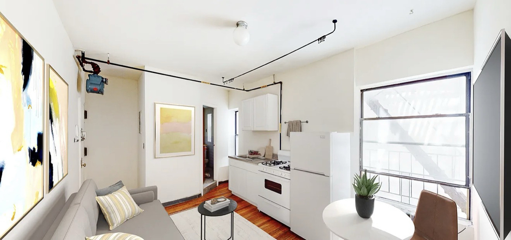 328 East 14th Street - Photo 0