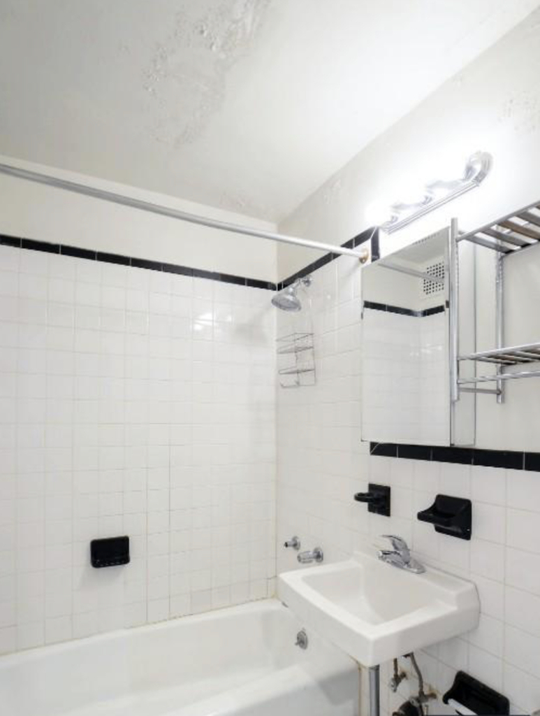 West 104th Street - Photo 5