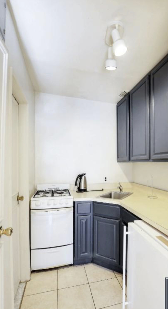 West 104th Street - Photo 2
