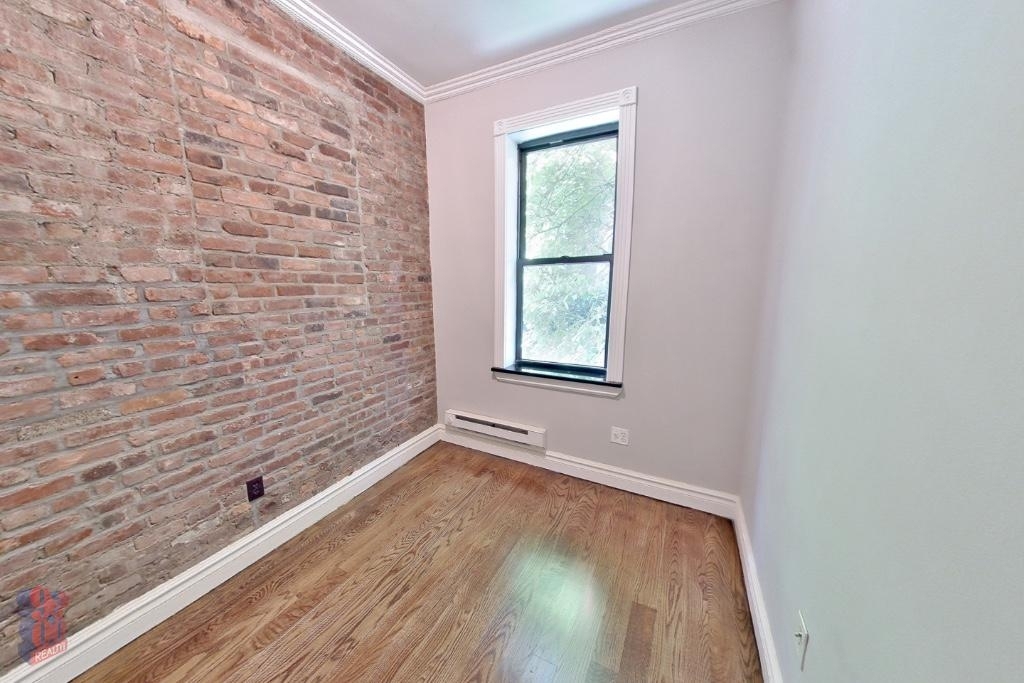 East 32nd Street - Photo 2