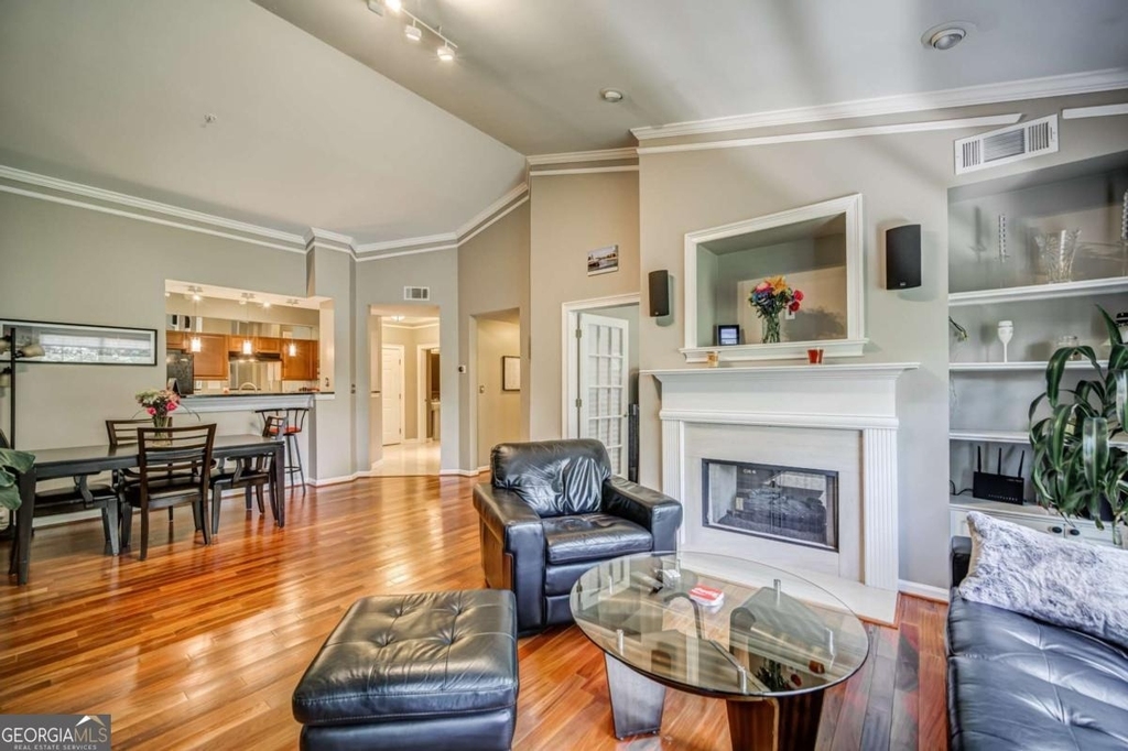 3275 Lenox Road Ne - Photo 0
