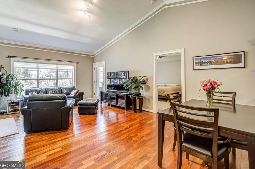 3275 Lenox Road Ne - Photo 11