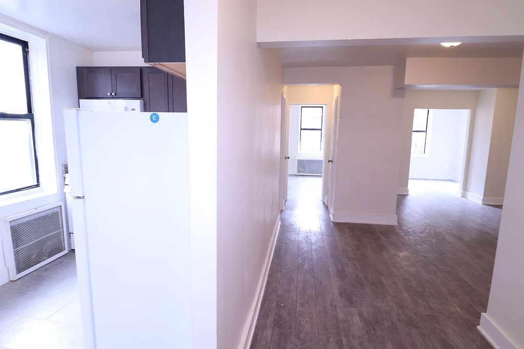 132-25 Maple Avenue - Photo 10