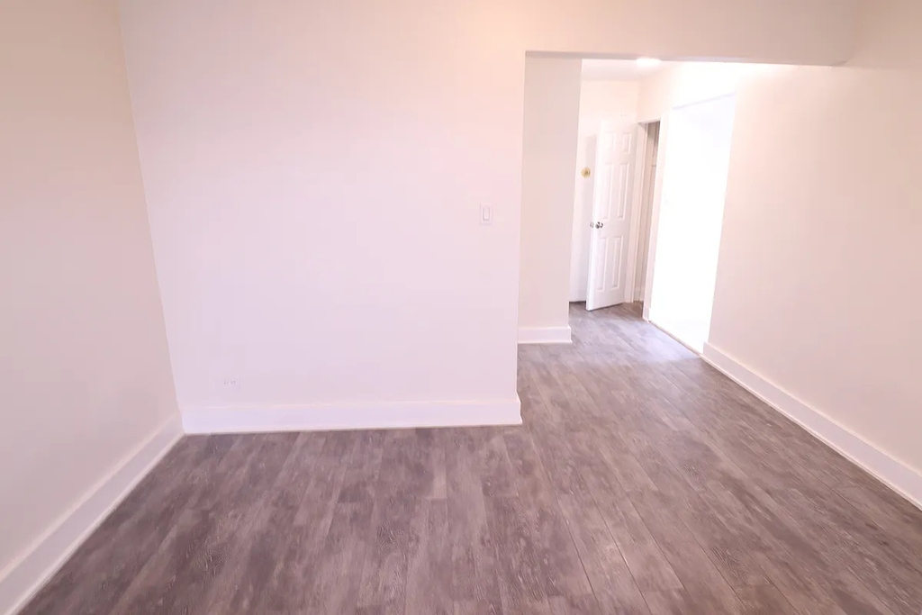 132-25 Maple Avenue - Photo 1