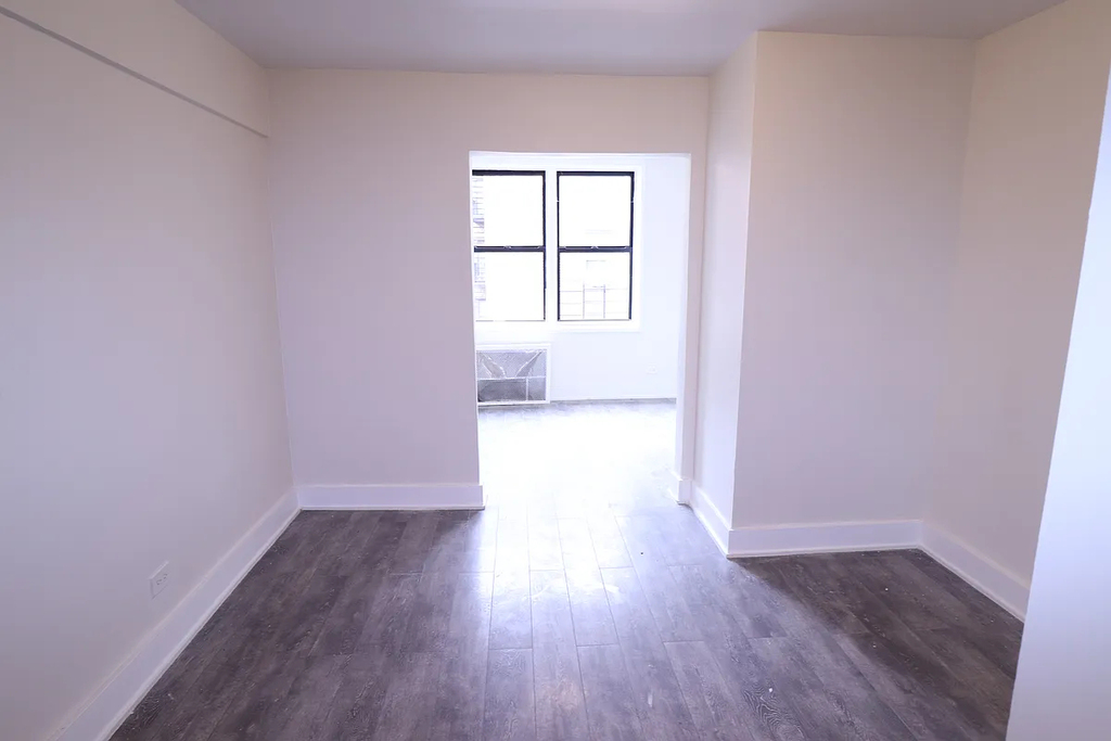 132-25 Maple Avenue - Photo 6