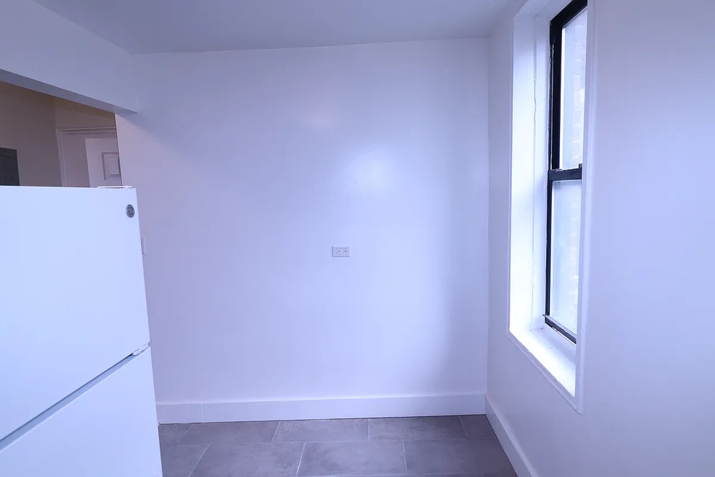 132-25 Maple Avenue - Photo 5