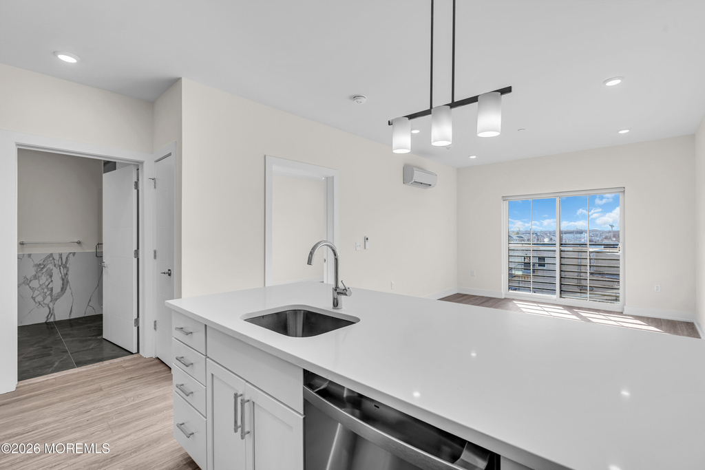19 Carr Avenue - Photo 4