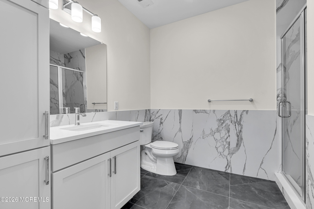 19 Carr Avenue - Photo 6