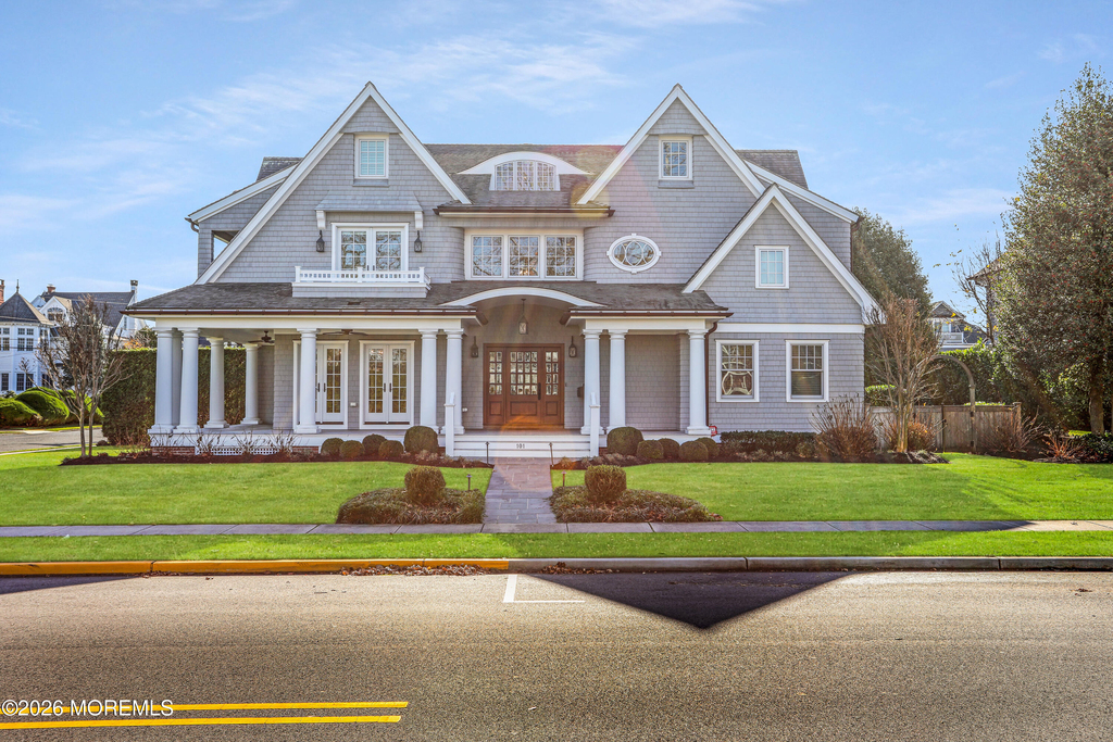 101 Tuttle Avenue - Photo 0