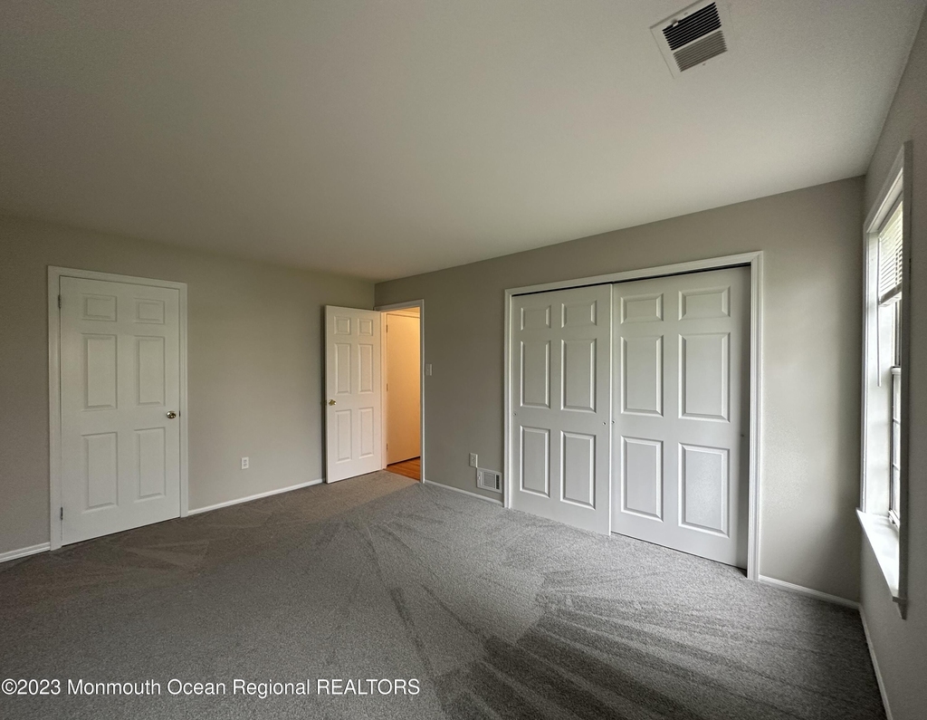 143 Tanglewood Place - Photo 10