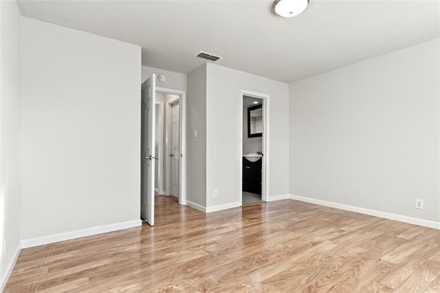 2200 Seville Court - Photo 17
