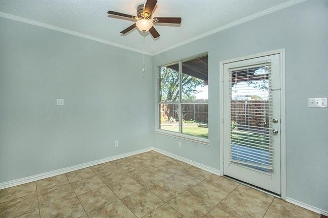 406 Leameadow Drive - Photo 7