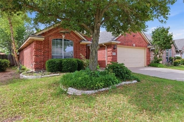 9008 Winding River Drive - Photo 3